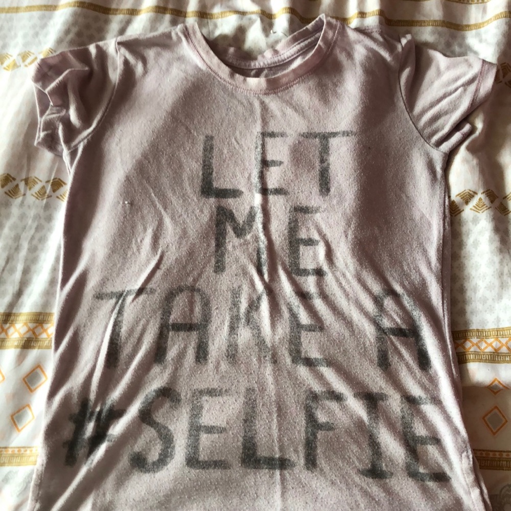 Let me take a #selfie tee